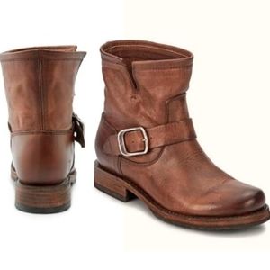 Frye womens Veronica bootie
